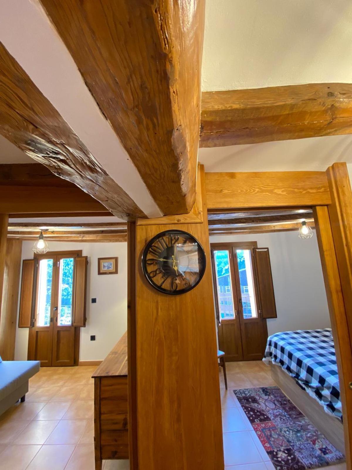 Turistics La Fonteta Apartment Cardona