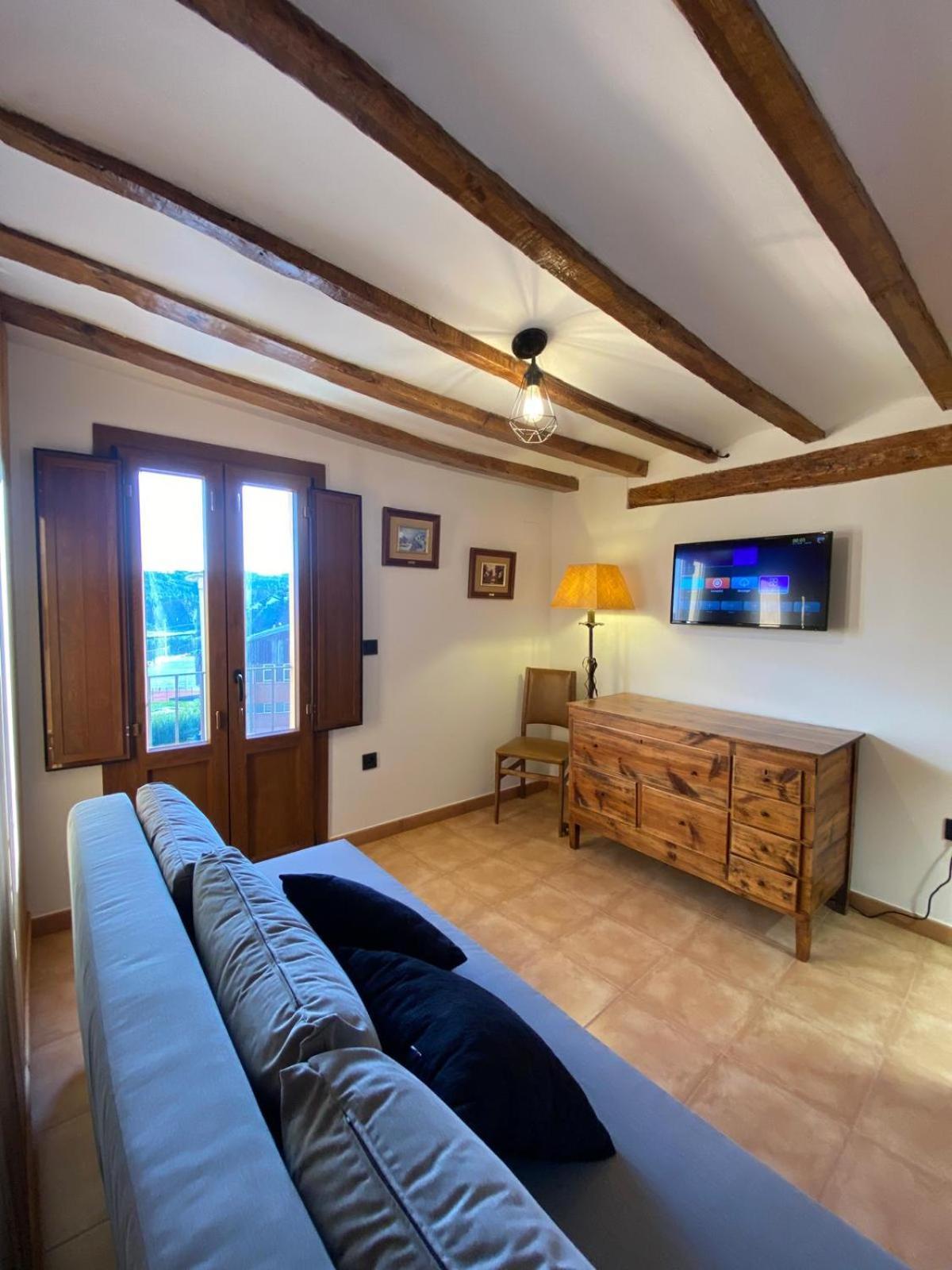 Turistics La Fonteta Apartment Cardona